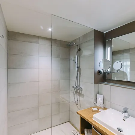 Отель Restaurant Krone Sulzbach am Kocher